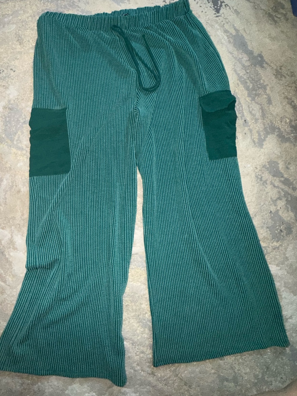 Ribbed Wide-Leg pant in Teal